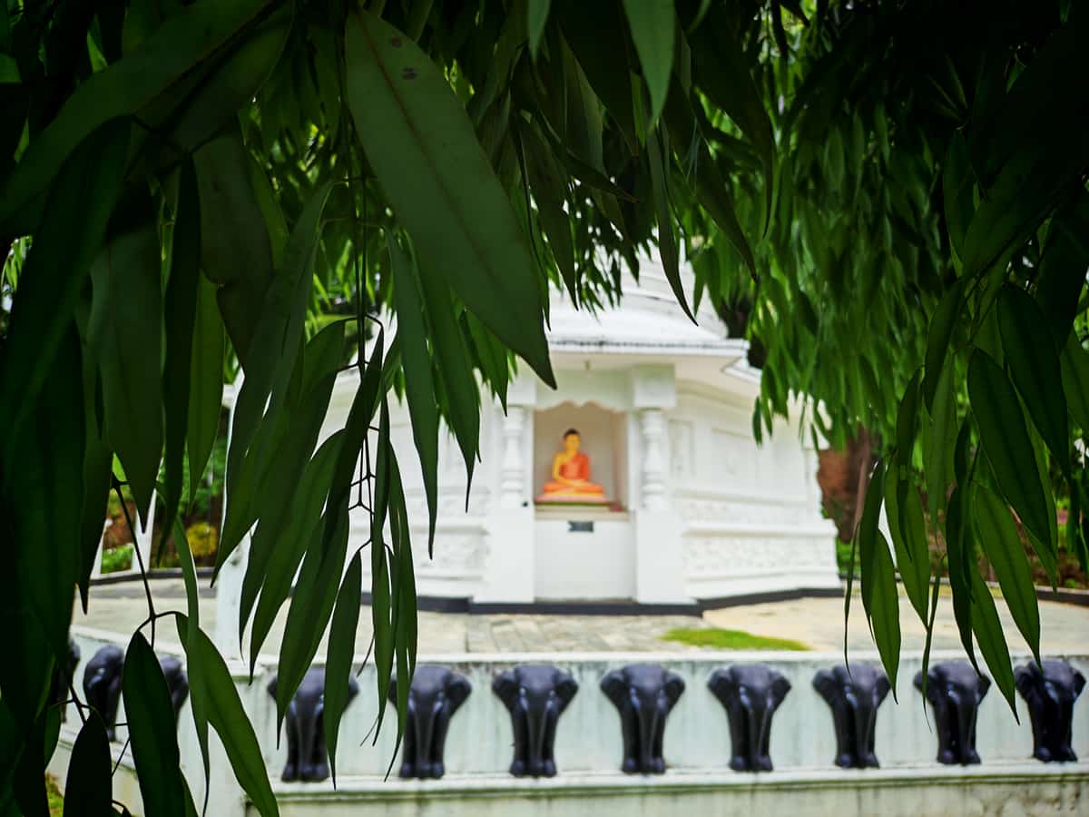ආංගීරස සෑය - විස්තර